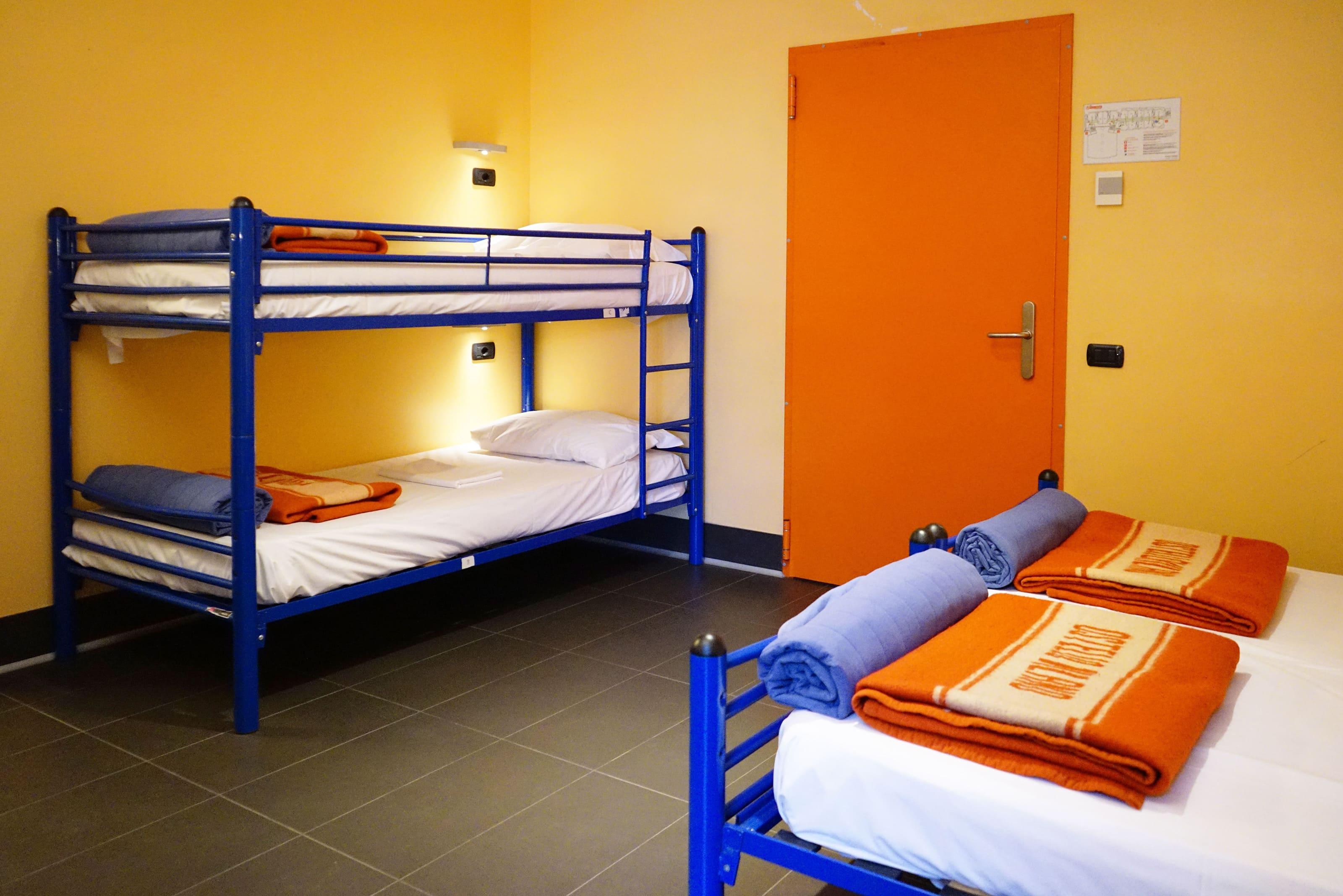 Ostello Aig Piero Rotta Milano Ngoại thất bức ảnh