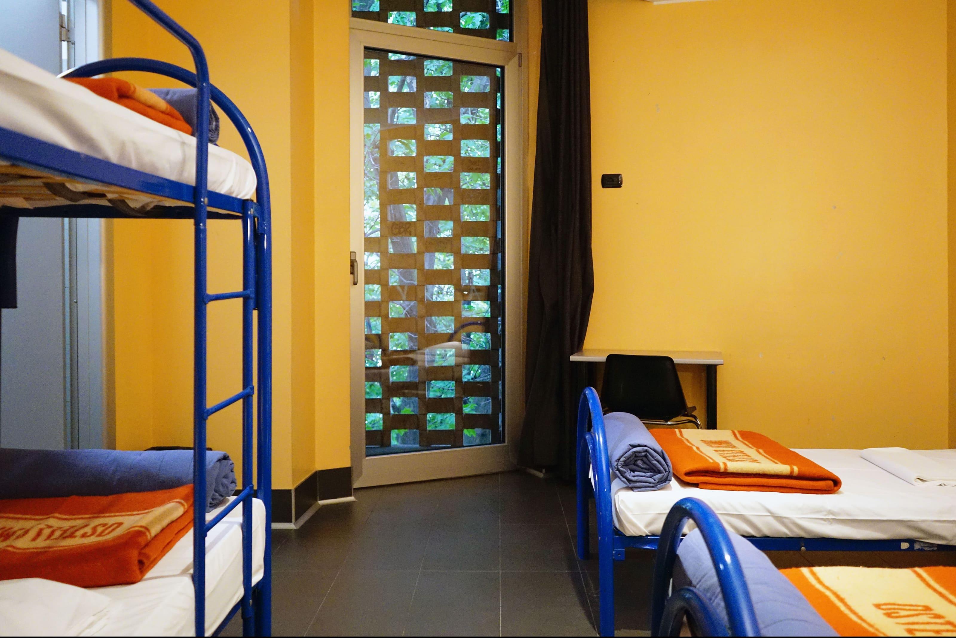 Ostello Aig Piero Rotta Milano Ngoại thất bức ảnh
